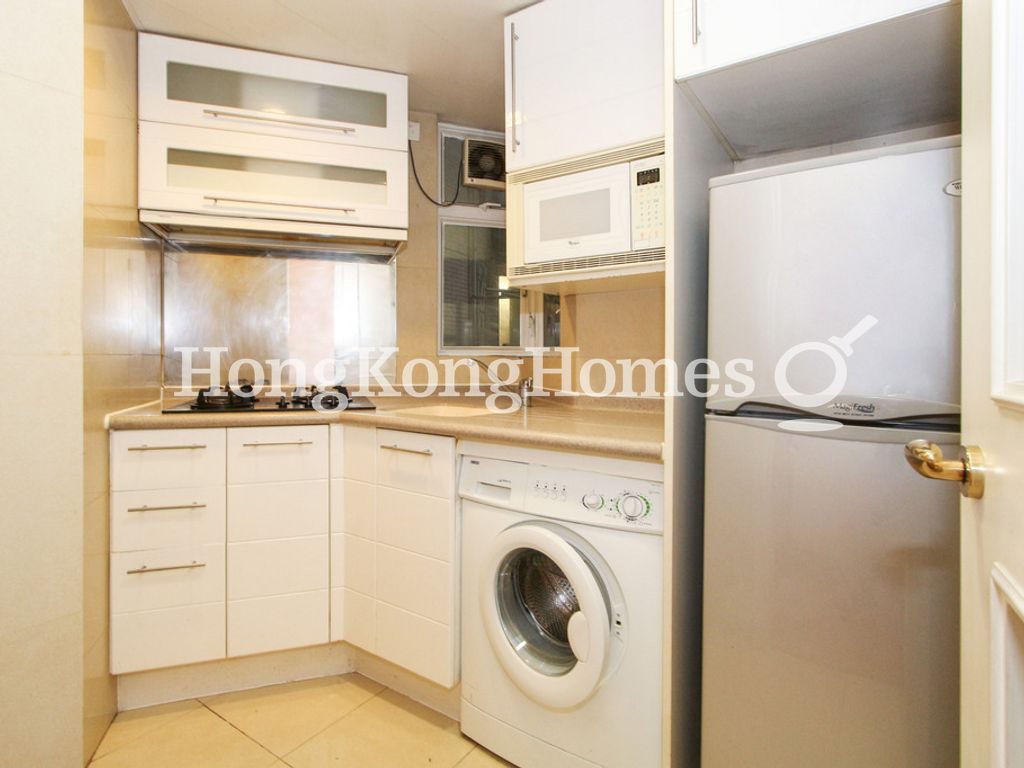 Kitchen — Queen's Terrace - Tower 03, Sheung Wan
