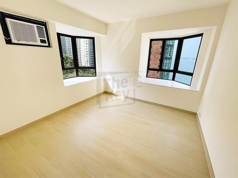 photo 3 — South Bay Garden, Repulse Bay
