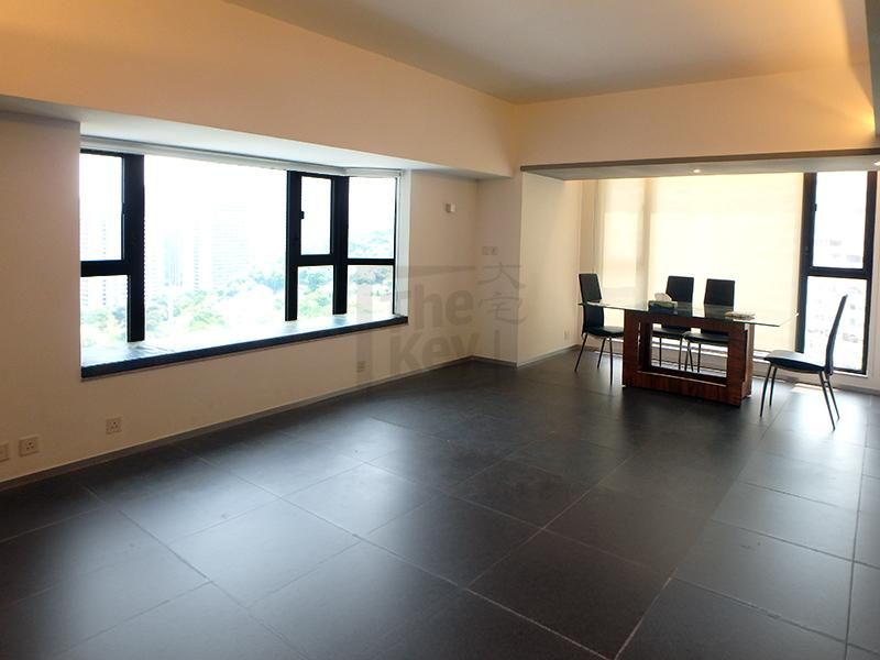 photo 2 — The Royal Court , Midlevels Central