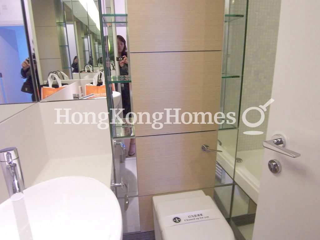 Guest Bathroom — CentreStage - Block 01, Central