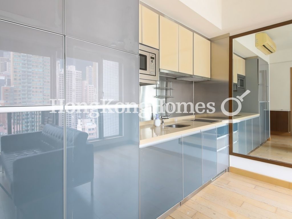 Kitchen — Island Crest - Tower 2, Sai Ying Pun