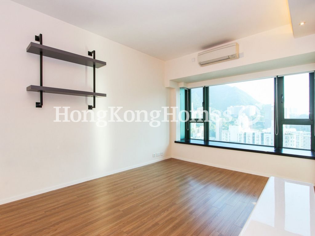 Living and Dining Room — Manhattan Heights, Western / Kennedy Town