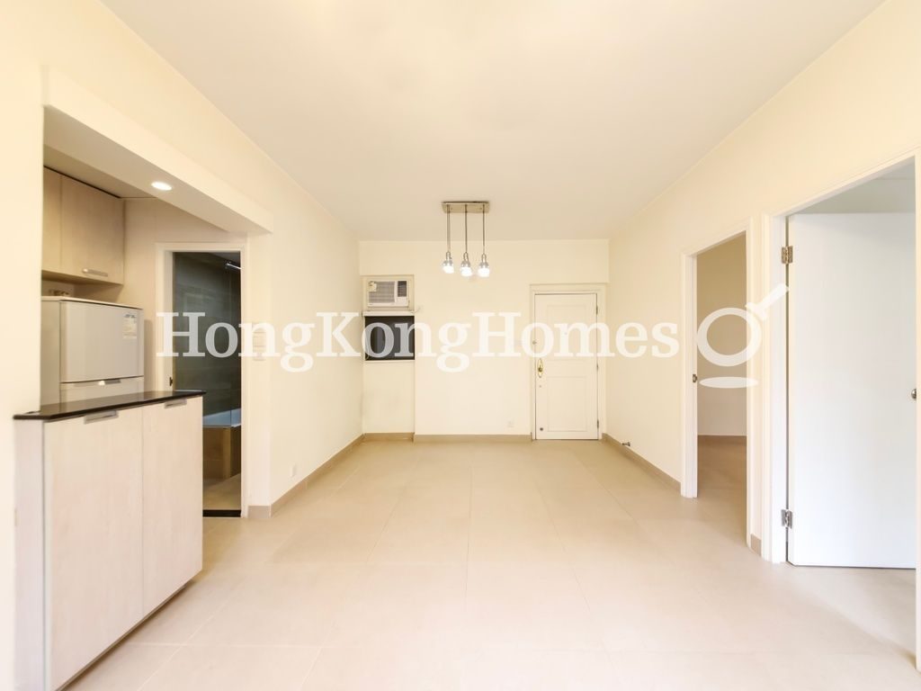 Living and Dining Room — Bonham Crest, Mid-levels West
