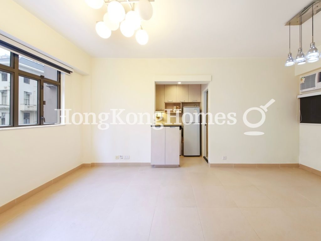 Living and Dining Room — Bonham Crest, Mid-levels West