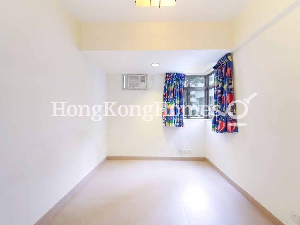 Second Bedroom — Bonham Crest, Mid-levels West