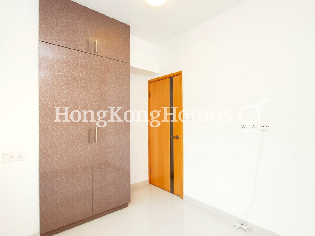 Bedroom — Shan Shing Building, Happy Valley