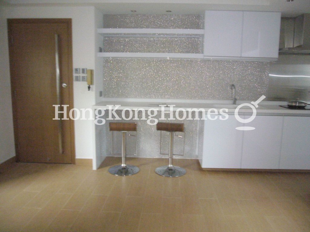 Living and Dining Room — Shiu King Court, Central
