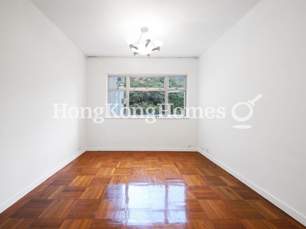 Living and Dining Room — Shan Kwong Tower - No. 24, Happy Valley