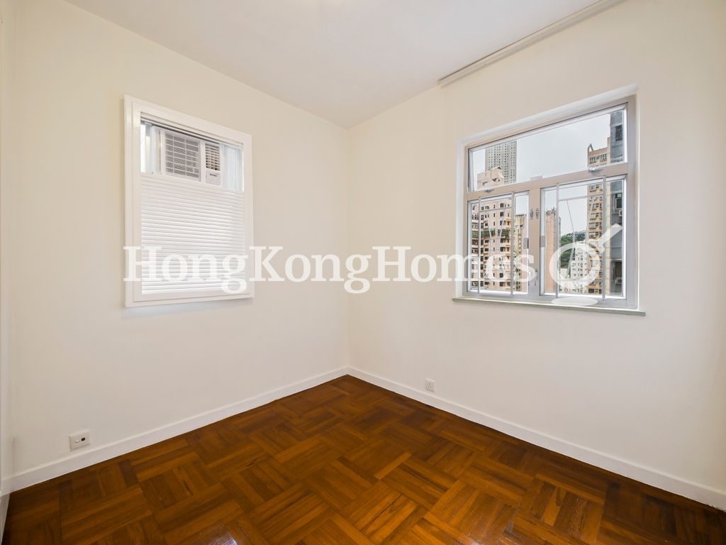 Master Bedroom — Shan Kwong Tower - No. 24, Happy Valley