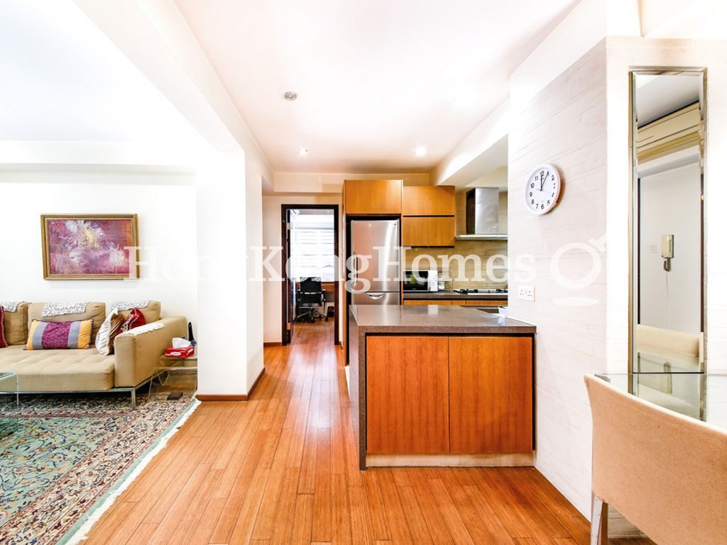 Living and Dining Room — Broadview Mansion, Happy Valley