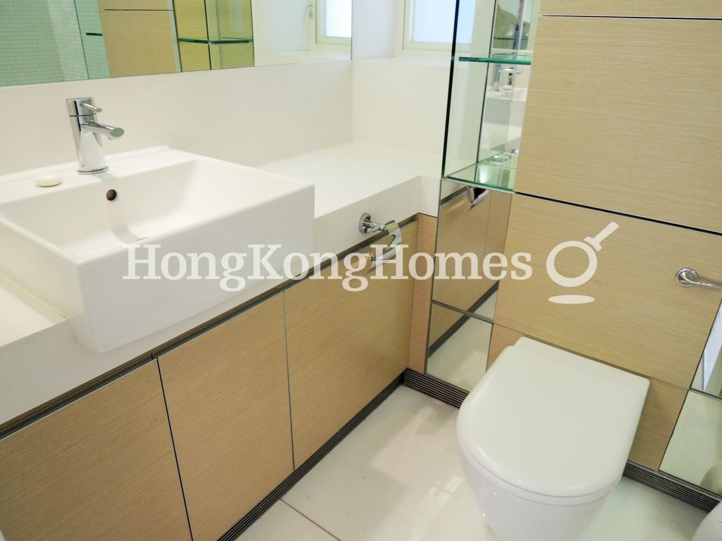 Guest Bathroom — CentreStage - Block 02, Central