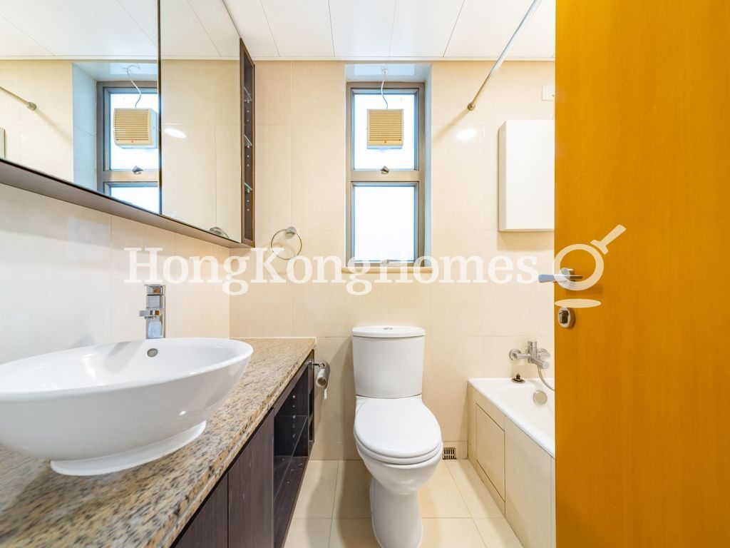 Guest Bathroom — The Zenith - Block 3, Wan Chai