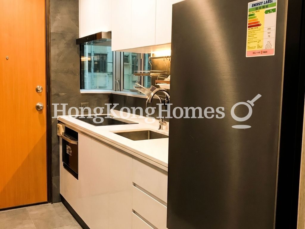 Kitchen — Ying Wa Court, Mid-levels West