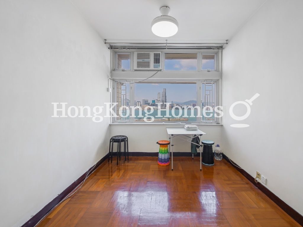 Living and Dining Room — Elizabeth House - Block B, Causeway Bay