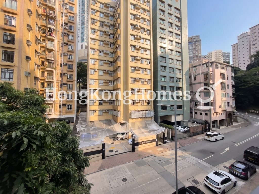 View — Ho Man Tin Street, 29-35, Ho Man Tin / Waterloo Road