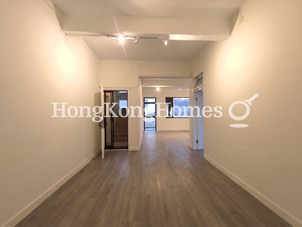 Living and Dining Room — Ho Man Tin Street, 29-35, Ho Man Tin / Waterloo Road