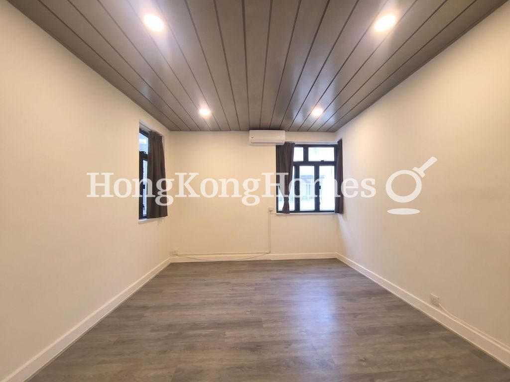 Third Bedroom — Ho Man Tin Street, 29-35, Ho Man Tin / Waterloo Road
