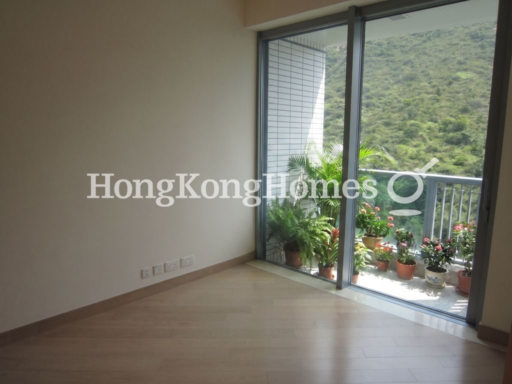 Living Room — Larvotto - Block 9, Ap Lei Chau