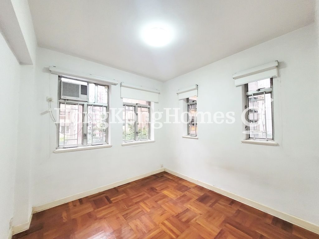 Third Bedroom — Mountain View Court, Mid-levels West