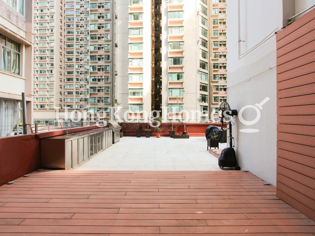 Private Terrace off Living and Dining Rm — Robinson Crest, Mid-levels West