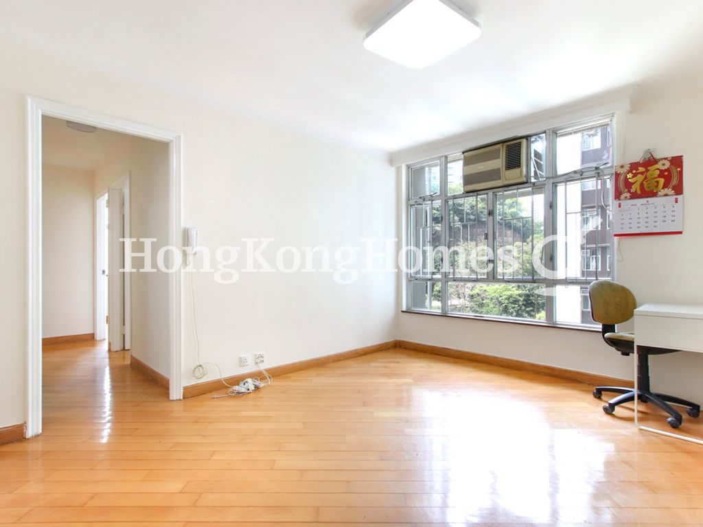 Living and Dining Room — Taikoo Shing - Tai Shan Mansion, Taikoo Shing