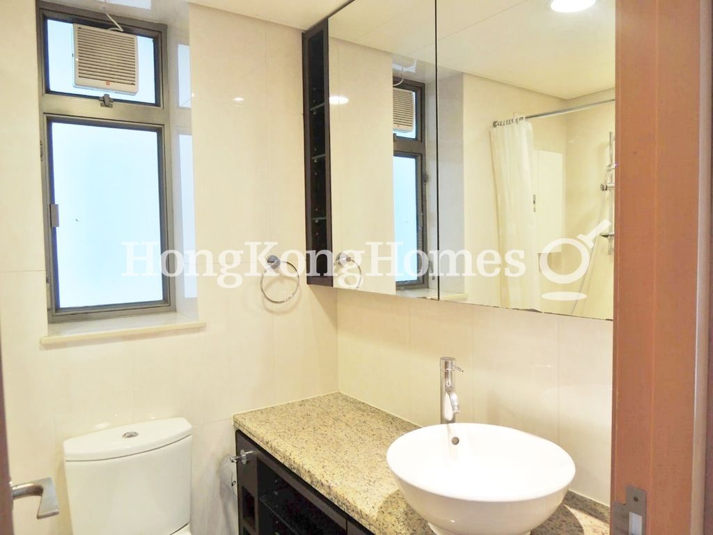 Guest Bathroom — The Zenith - Block 2, Wan Chai