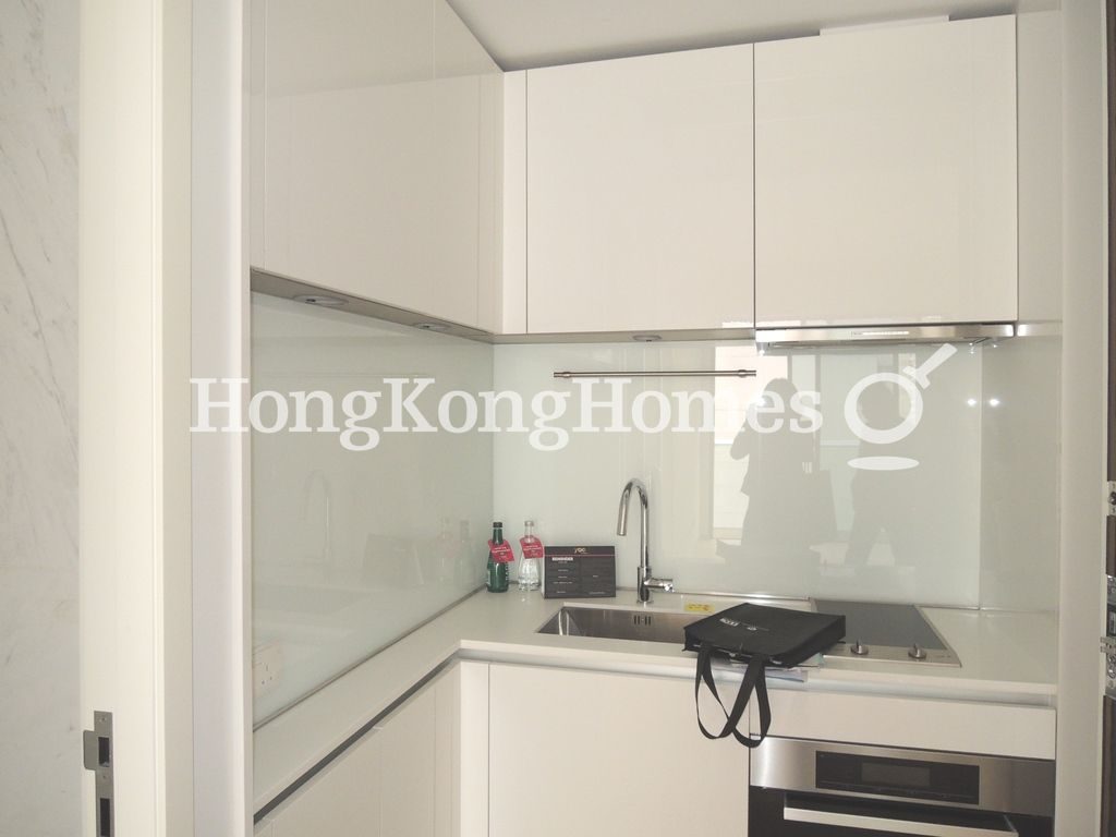 Open Kitchen — yoo Residence, Causeway Bay