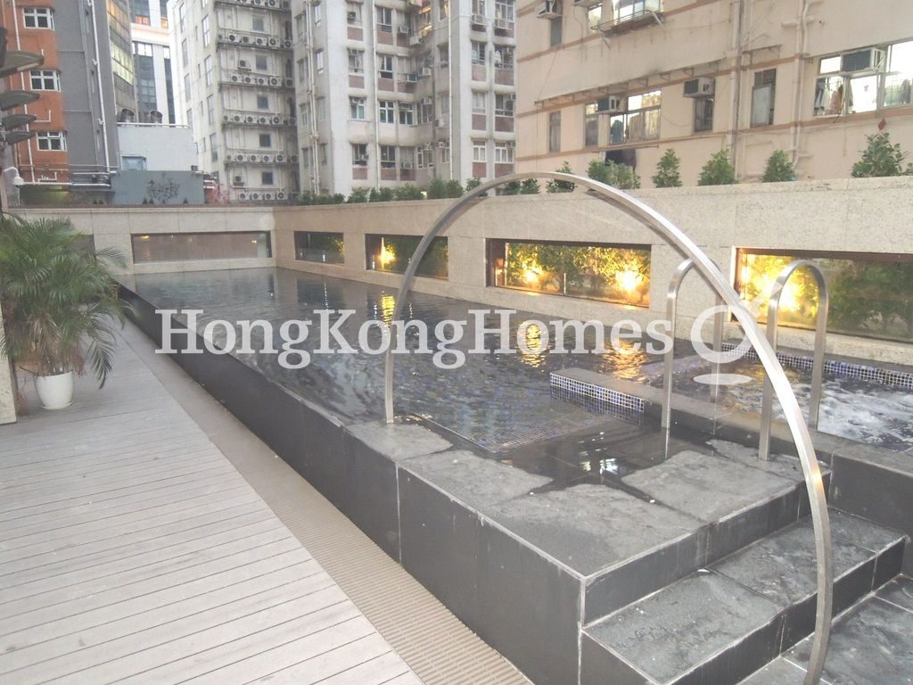 Outdoor Swimming Pool — yoo Residence, Causeway Bay
