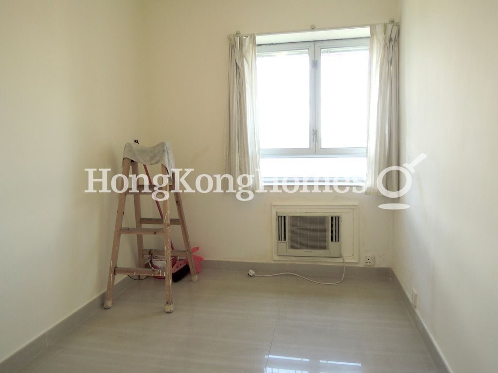 Second Bedroom — Beacon Heights - Phase 2, Block 19, Kowloon Tong