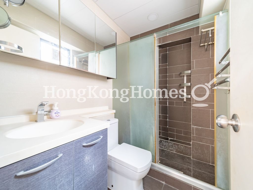 Master Bathroom — Greenway Terrace - Block 02, Happy Valley