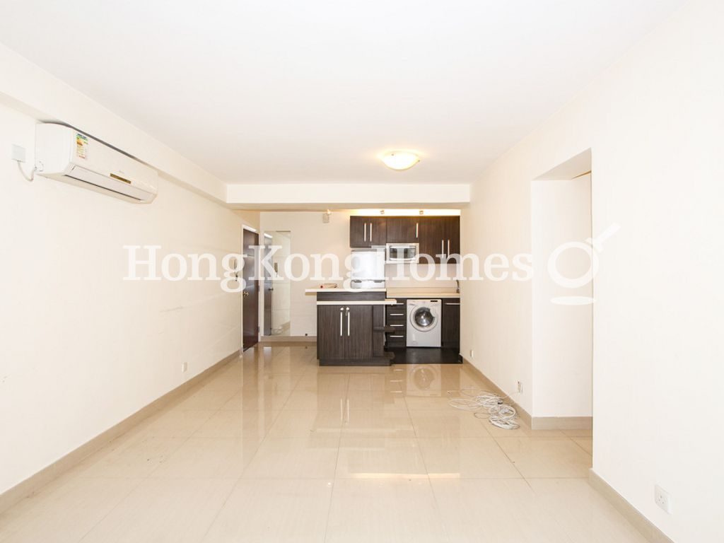 Living and Dining Room — Provident Centre - Block 04, North Point