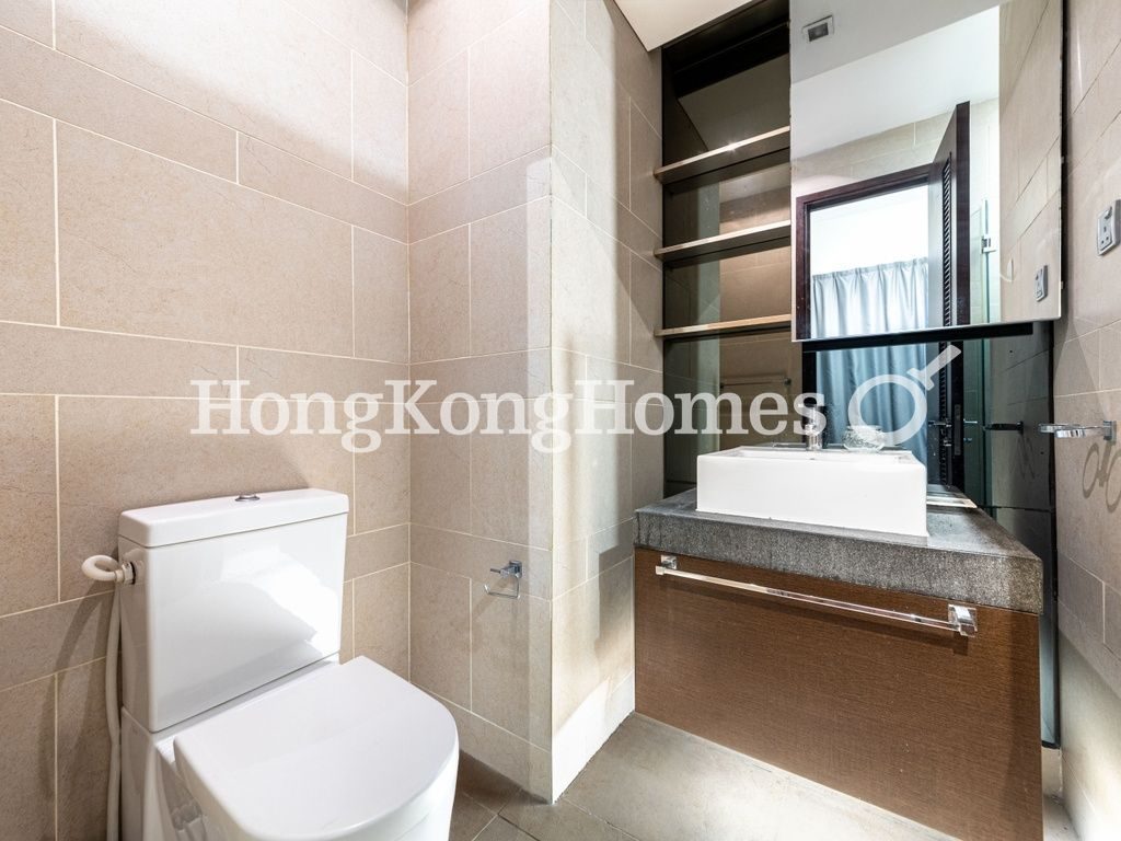 Second Ensuite Bathroom — J Residence, Wan Chai