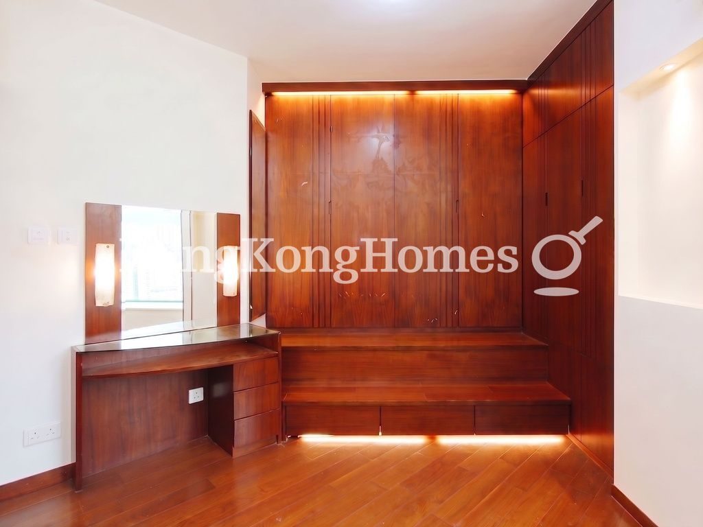 Bedroom — Manhattan Heights, Western / Kennedy Town