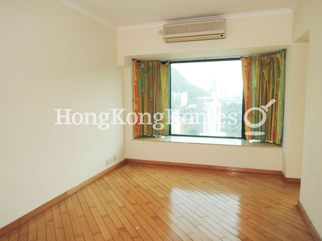 Living Room — Manhattan Heights, Western / Kennedy Town