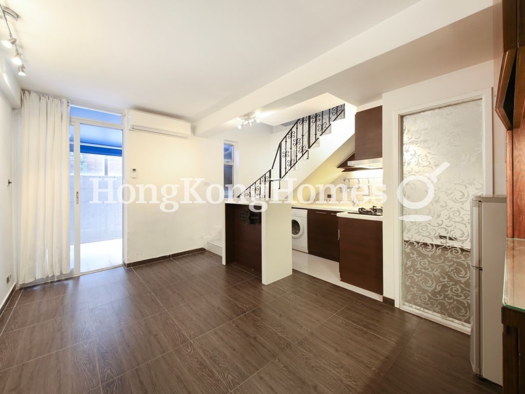 Living and Dining Room — Ryan Mansion, Mid-levels West
