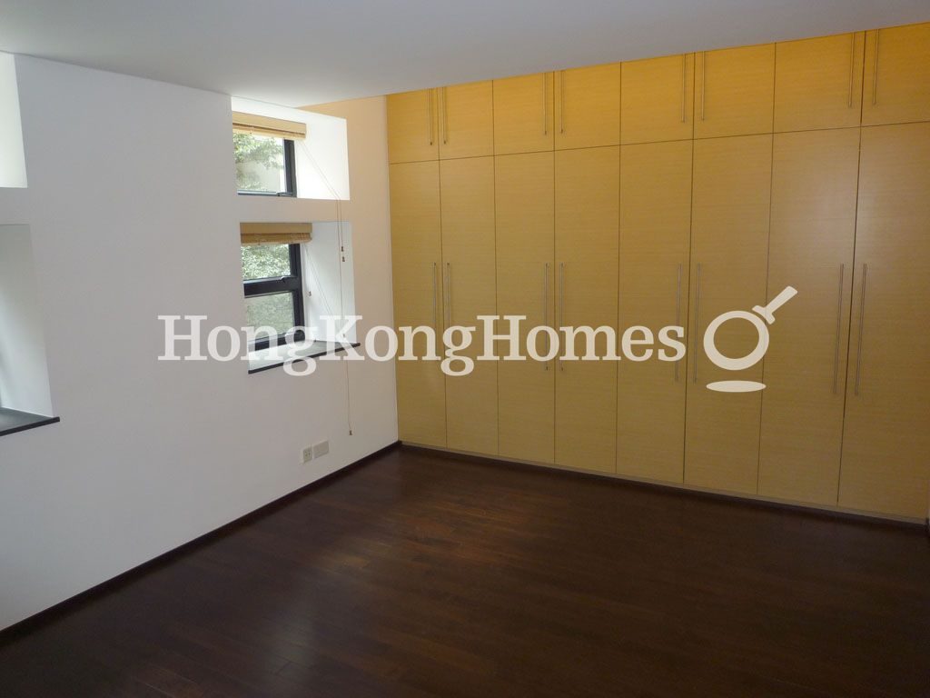 Master Bedroom — King's Court, Mid-levels West