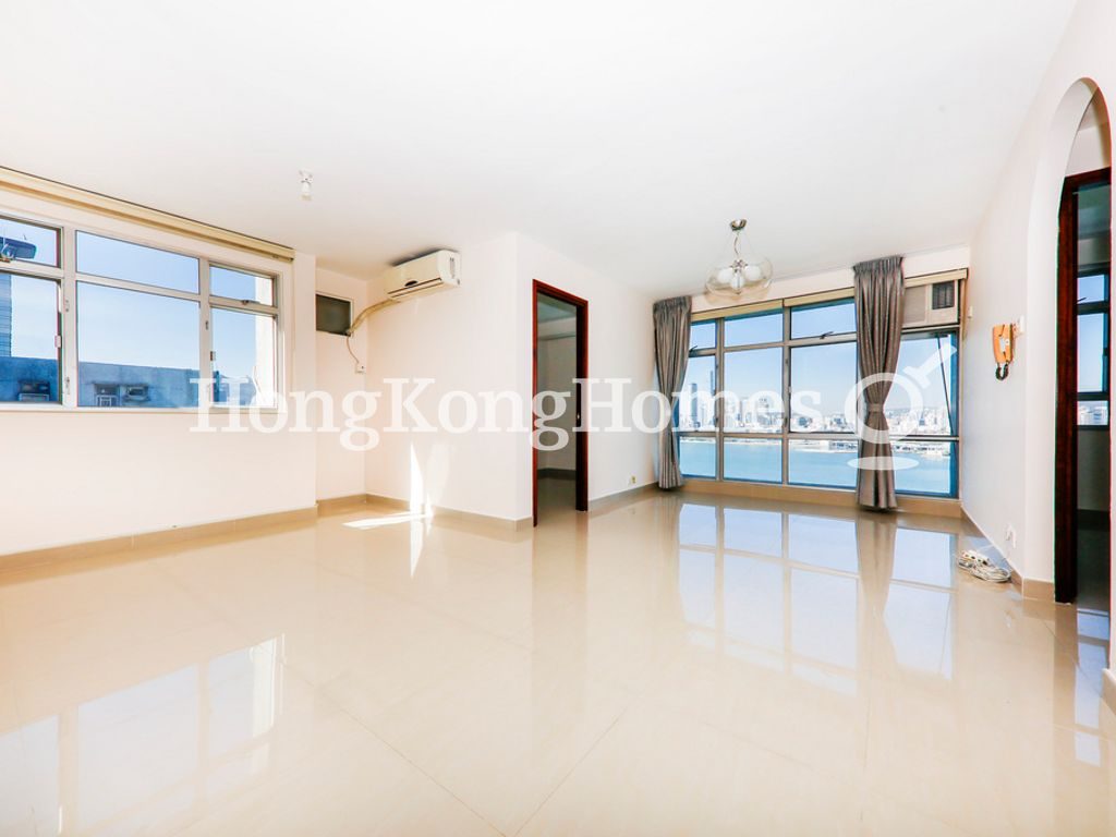 Living and Dining Room — City Garden - Block 09, North Point