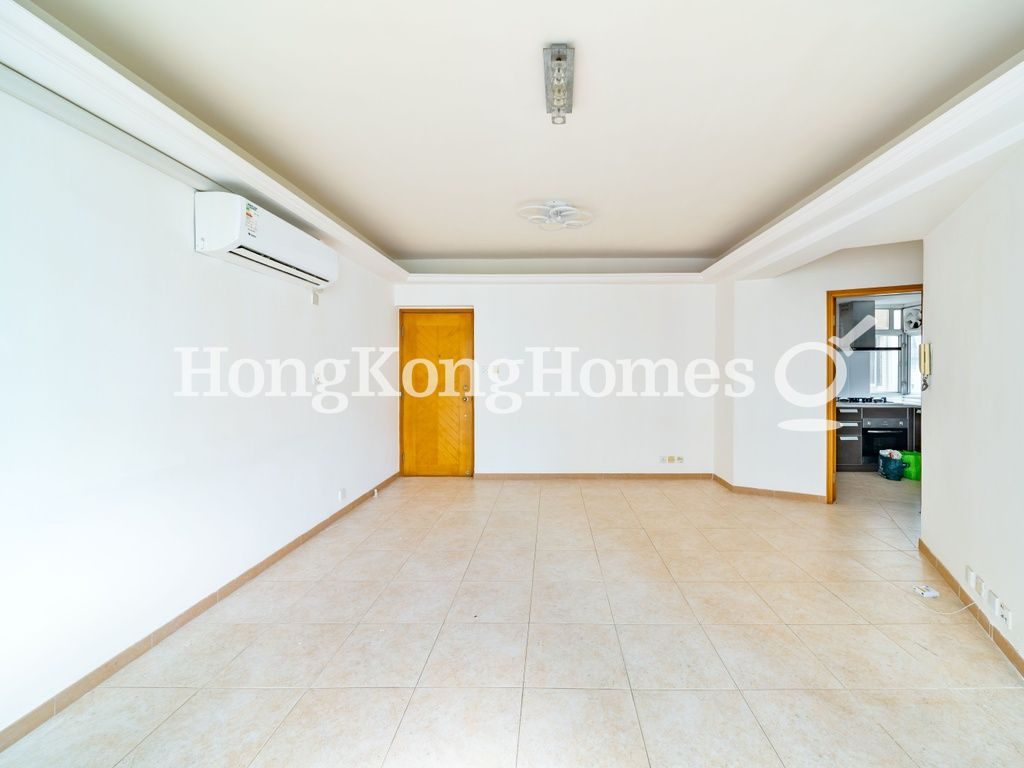 Living and Dining Room — Jing Tai Garden Mansion, Mid-levels West