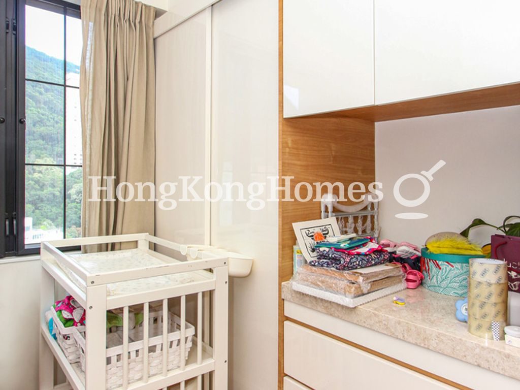 Built-in Wardrobe in Second Bedroom — Rowen Court, Mid-levels West