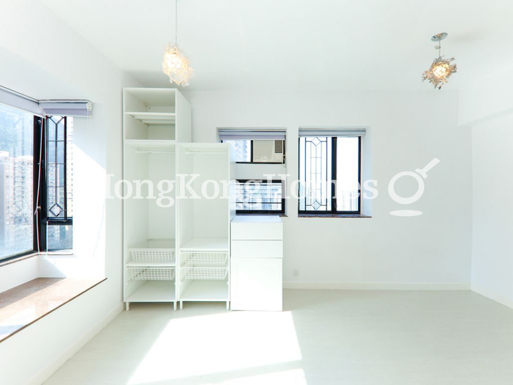 Sleeping Area — Ying Piu Mansion, Mid-levels West