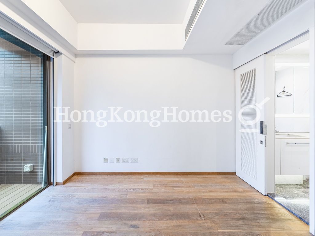 Bedroom — yoo Residence, Causeway Bay