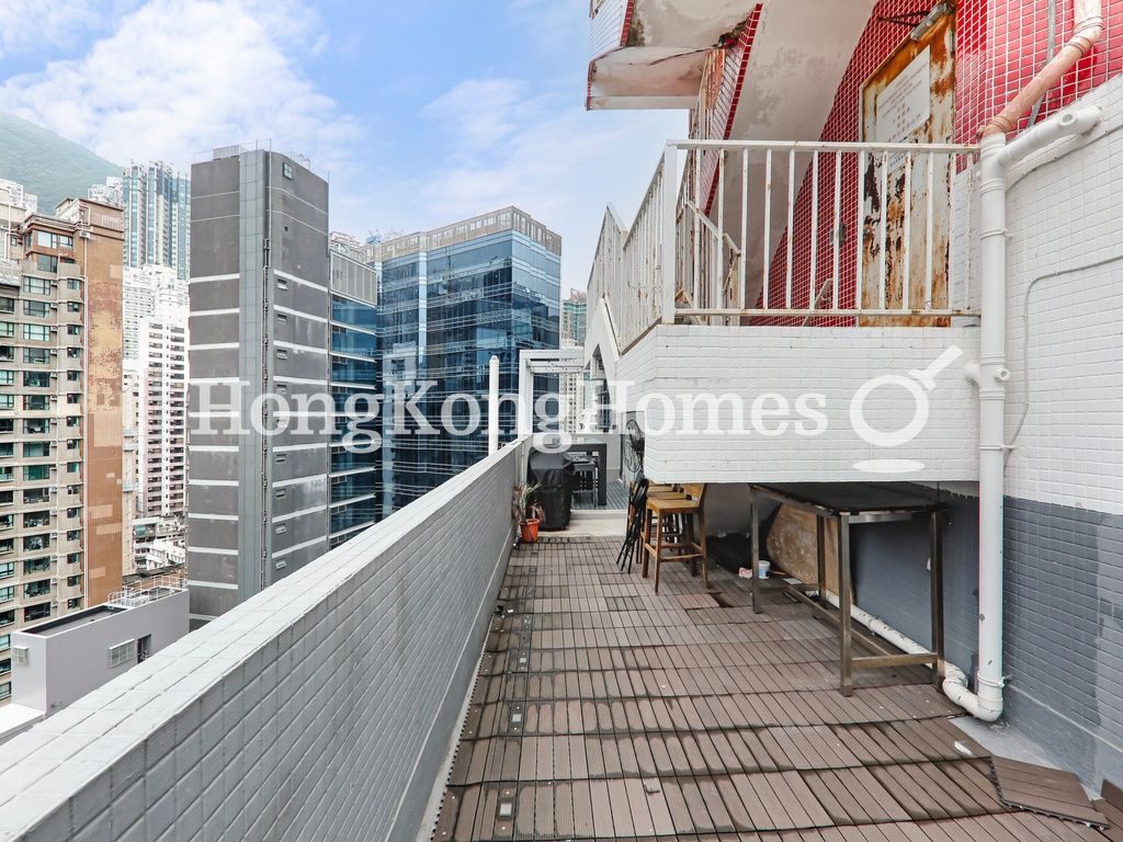 Private Roof Terrace — Amber Lodge, Central