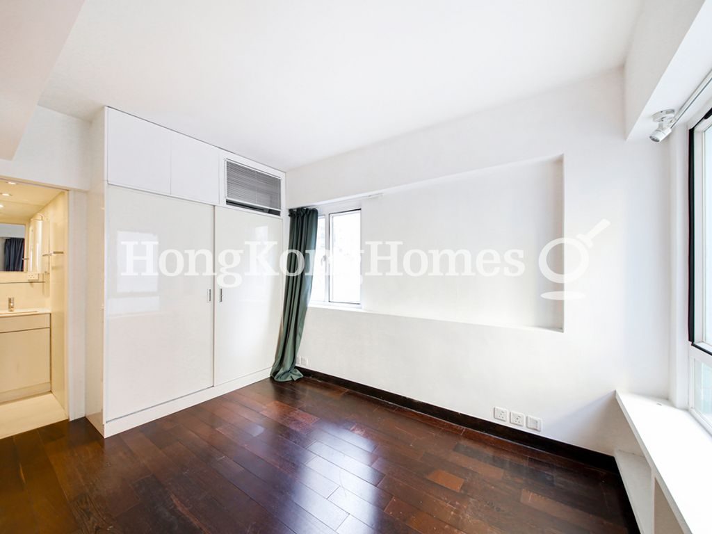 Sleeping Area — Richsun Garden, Sai Ying Pun