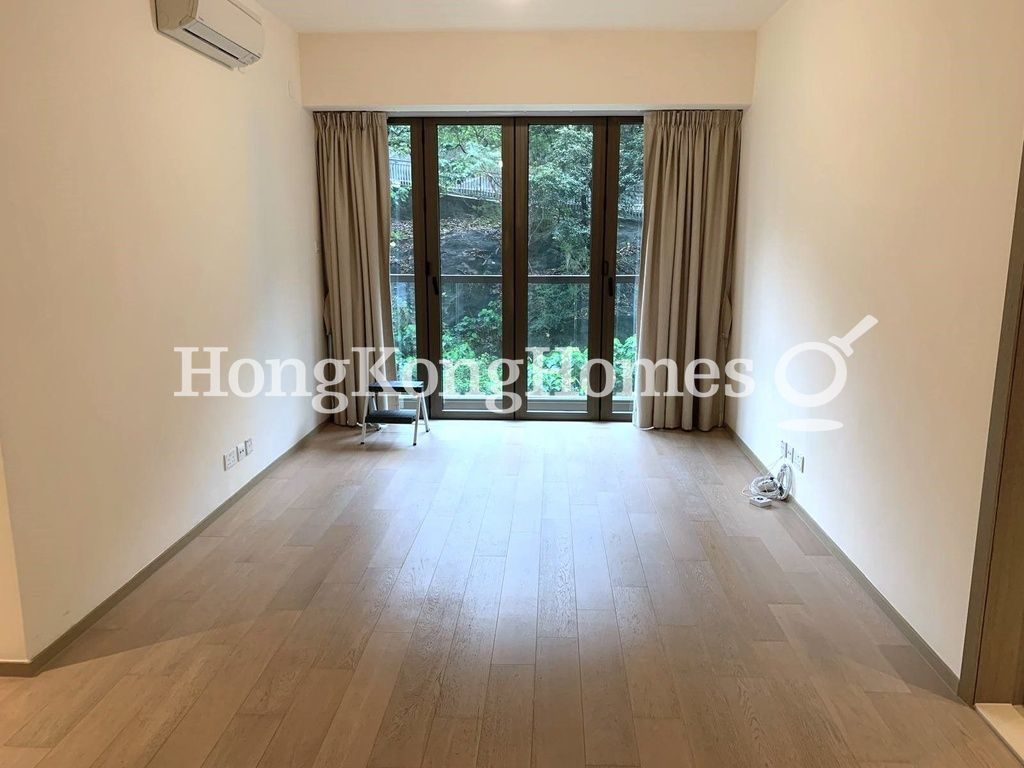 Living and Dining Room — Island Garden, Shau Kei Wan