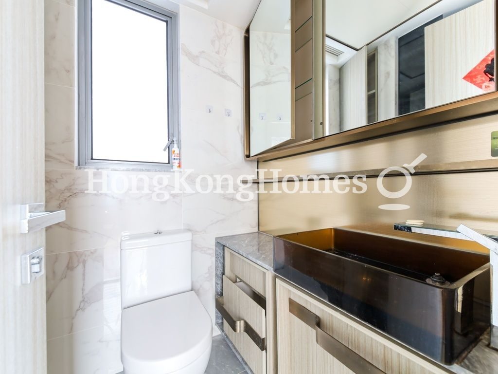 Guest Bathroom — Lime Gala - Tower 2, Shau Kei Wan