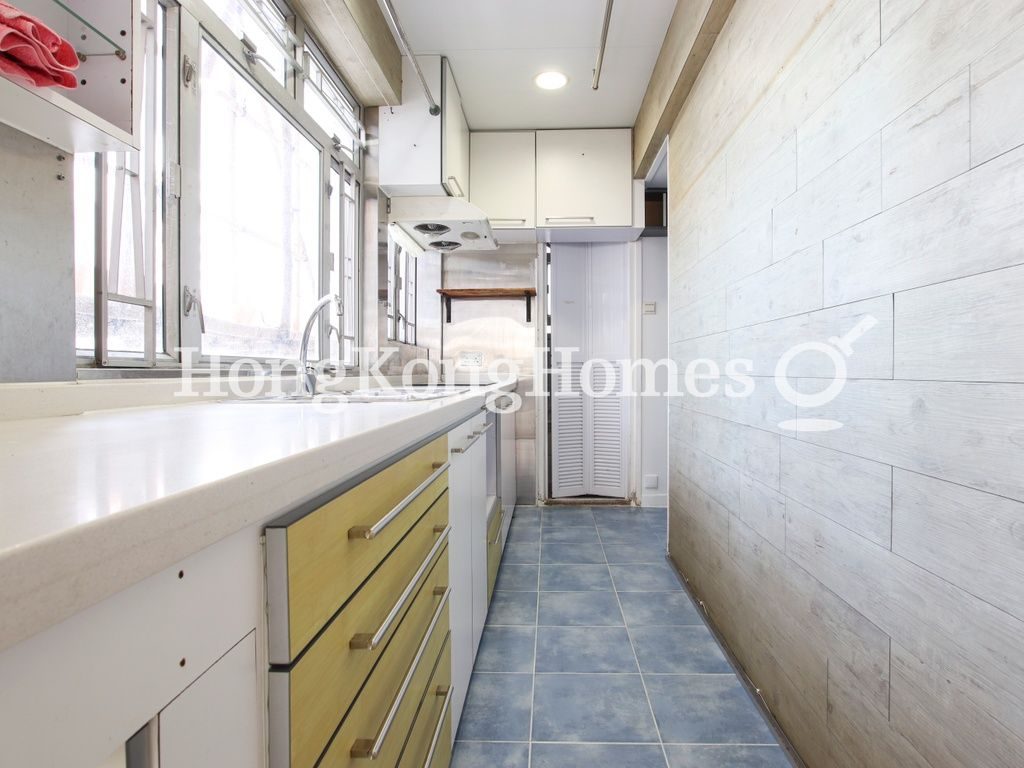 Kitchen — Park View Mansion, North Point