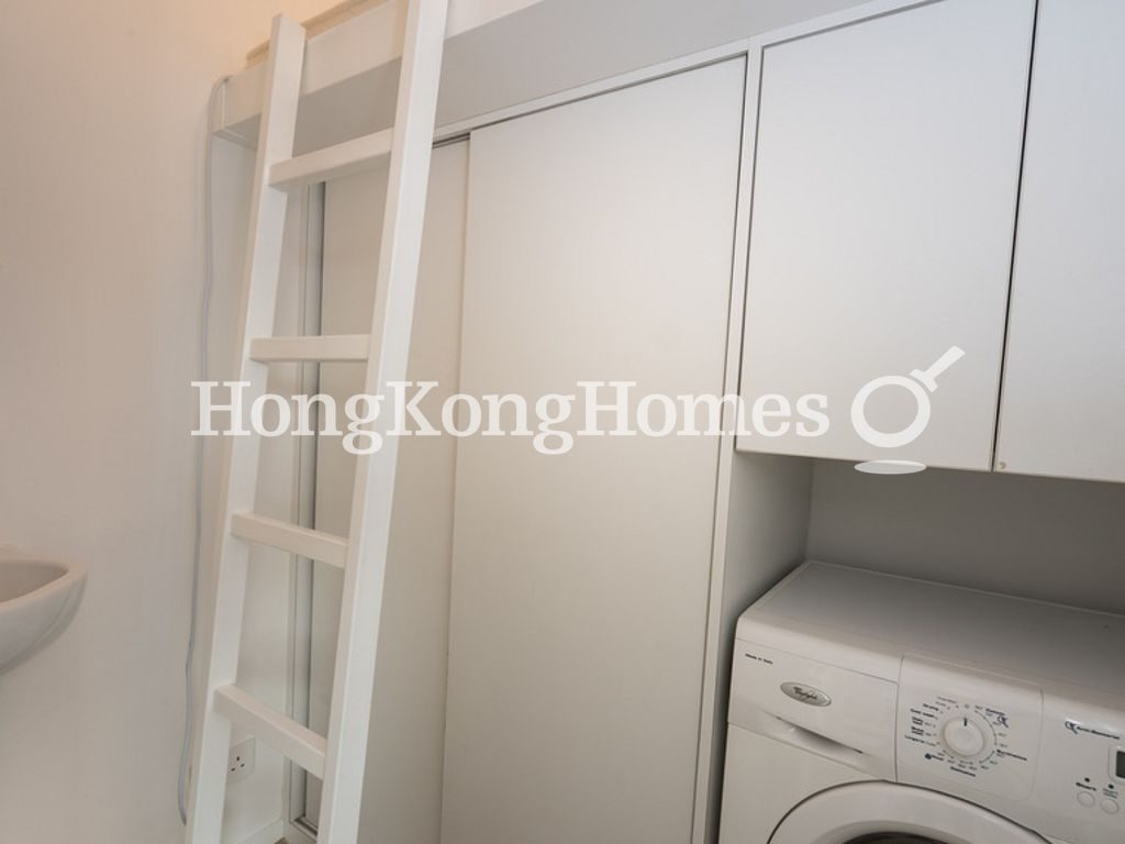 Maid's Room — Sunrise House, Central