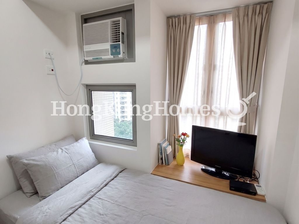 photo 4 — The Merton - Block 02, Western / Kennedy Town