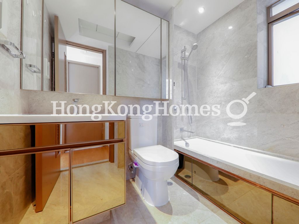 Guest Bathroom — The Nova, Sai Ying Pun