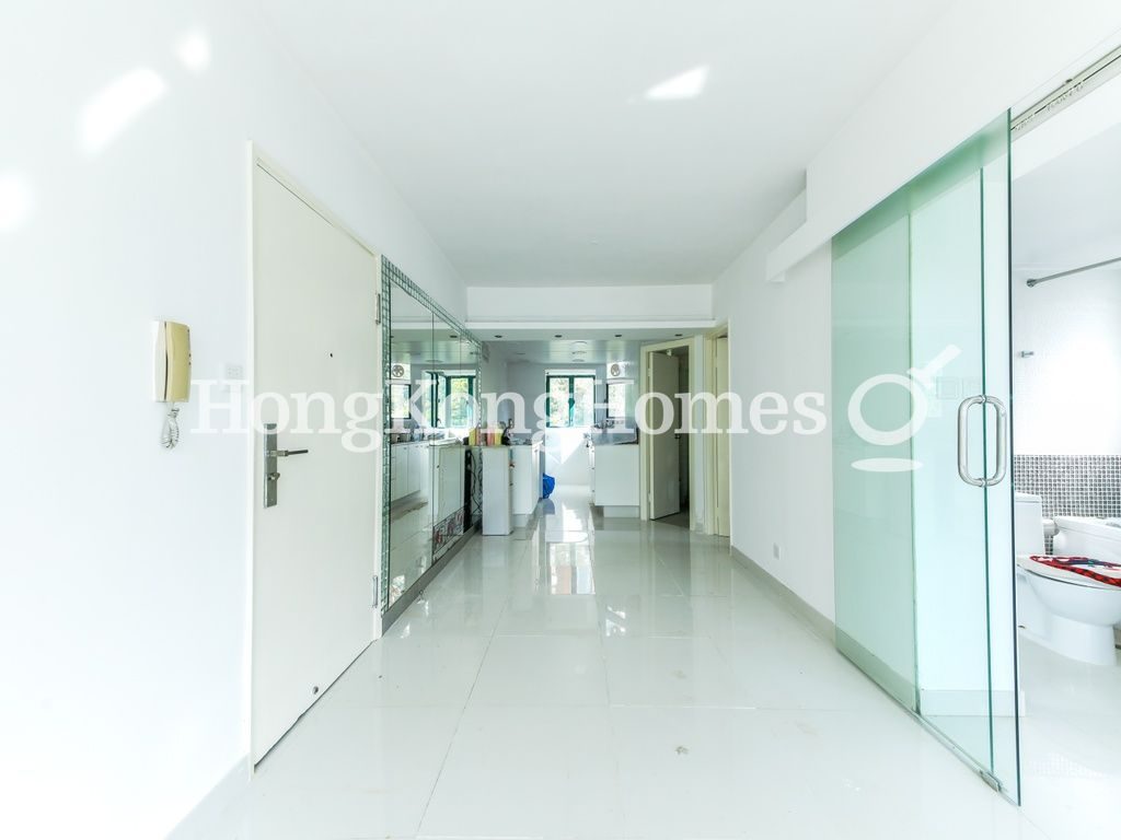 Living and Dining Room — Southern Pearl Court, Happy Valley
